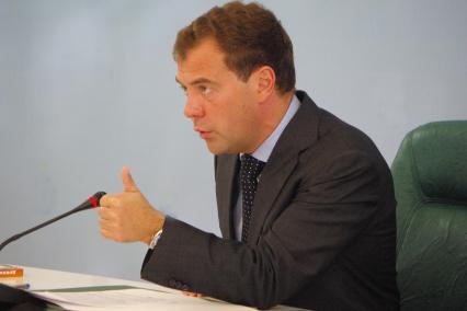 Президент РФ Дмитрий Медведев в Саратове, 2 сентября 2010 года.