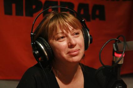 1 февраля 2010 года. Певица Алена Апина на радио КП.