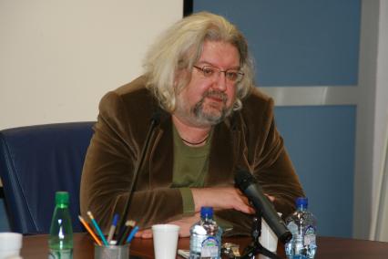 11 февраля 2010 года. Телеведущий Андрей Максимов.