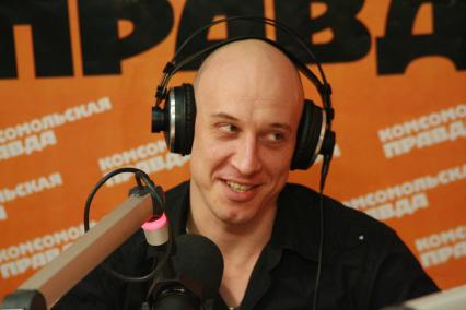 16 февраля 2010 года. Автор и исполнитель Денис Майданов в КП.
