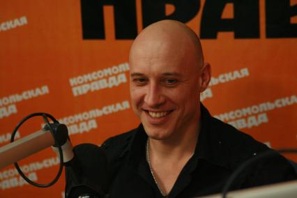 16 февраля 2010 года. Автор и исполнитель Денис Майданов в КП.