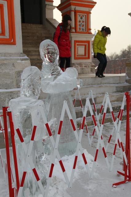 27 января 2011. Ледовые скульптуры на Красной площади.