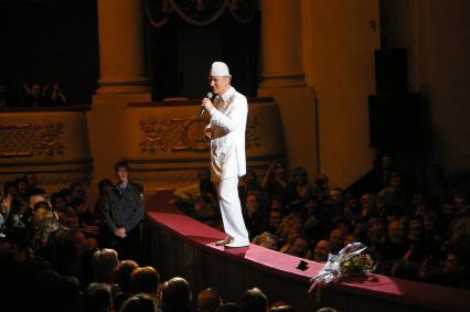 Сергей Пенкин на концерте в Саратове, 2 апреля 2009 года.