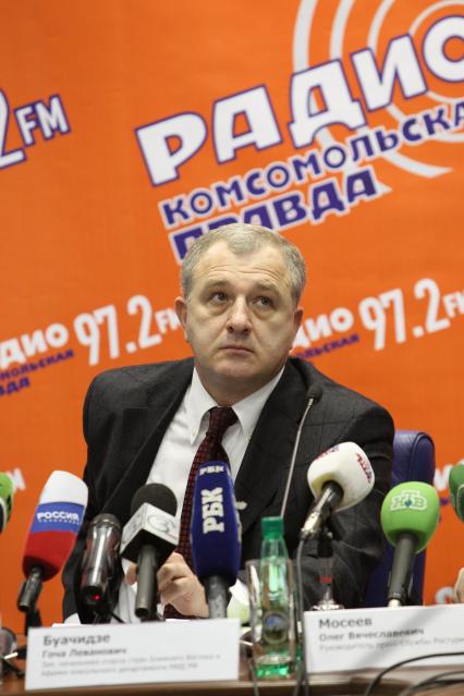 02 февраля 2011. Гоча Буачидзе, заместитель начальника отдела стран Ближнего Востока и Африки консульского департамента Министерства иностранных дел РФ. В гостях у ИД КП.