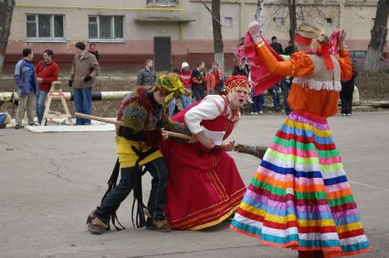 Масленница, проводы зимы, Саратов,9 марта 2008 года.