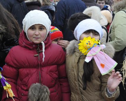 1 марта 2006 года. Васильевский спуск. Празднование Масленицы.