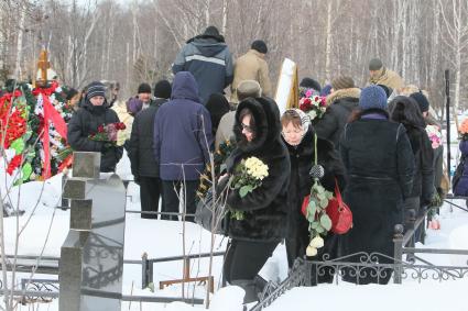 24 февраля 2011г. Прощание с погибшей Ириной Патрушевой во время расстрела туристов в Кабардино-Балкарии.