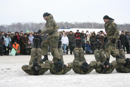 Военно -спортивная игра \"Вперед, мальчишки\", Москва, 26 февраля 2011 года.