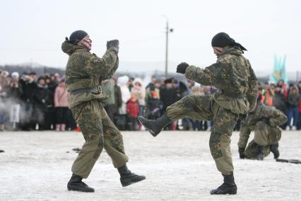 Военно -спортивная игра \"Вперед, мальчишки\", Москва, 26 февраля 2011 года.