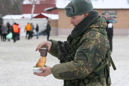 Военно -спортивная игра \"Вперед, мальчишки\", Москва, 26 февраля 2011 года.