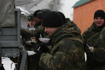 Военно -спортивная игра \"Вперед, мальчишки\", Москва, 26 февраля 2011 года.