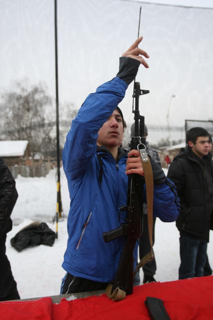 Военно -спортивная игра \"Вперед, мальчишки\", Москва, 26 февраля 2011 года.