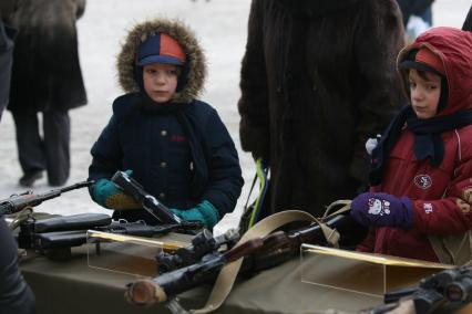 Военно -спортивная игра \"Вперед, мальчишки\", Москва, 26 февраля 2011 года.