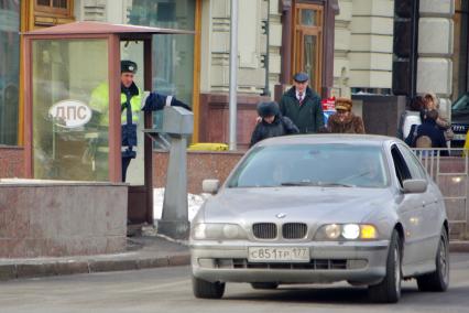 . 1 марта 2011 милиция переименовывается в полицию,  28 февраля 2011 года.