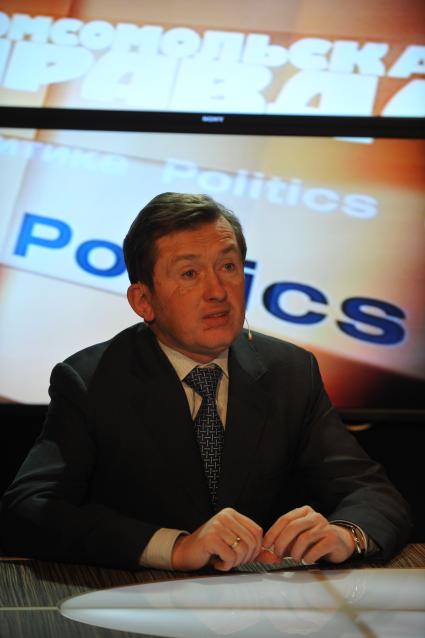 Политик, экономист Александр Починок на радио КП. 29 марта 2010 года.