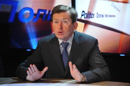 Политик, экономист Александр Починок на радио КП. 29 марта 2010 года.