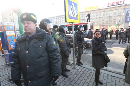 31 марта 2011 года. Россия,  Москва. Митинг оппозиции с Триумфальной площади на Пушкинскую.