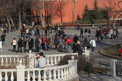 04 апреля 2011 г. Россия, Москва. Манежная площадь.