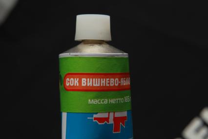 07 апреля 2011г. Еда для космонавтов. Сок вишнево - яблочный.