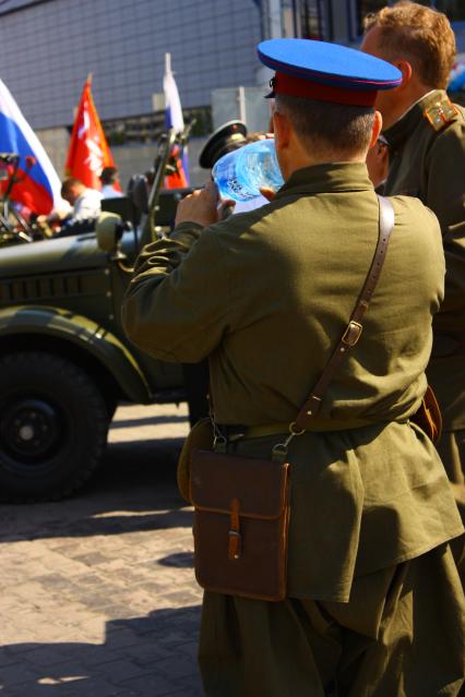 Москва 09 мая 2010 год. Празднование 9 мая. День победы. Военный.