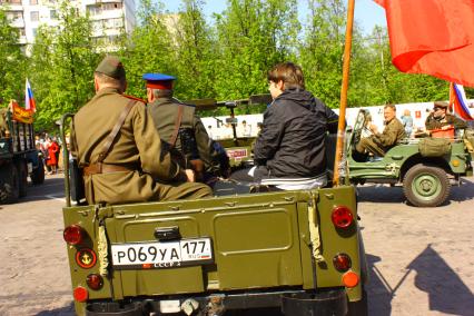 Москва 09 мая 2010 год. Празднование 9 мая. День победы. Военные.