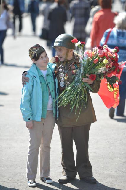 Празднование Дня Победы в ЦПКиО им. Горького, Москва, 9 мая 2011 года