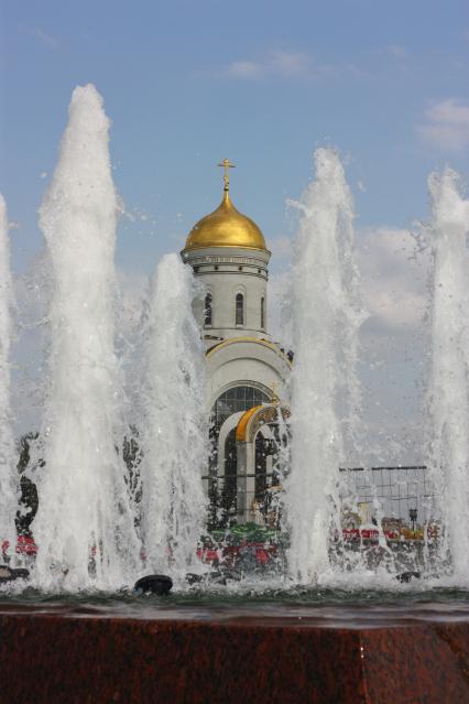 09 мая 2011г. Москва. Церковь святого Георгия на Поклонной горе.