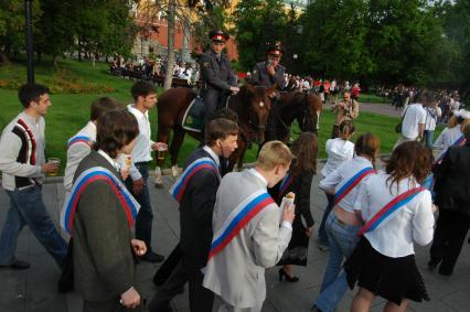 Последний звонок.