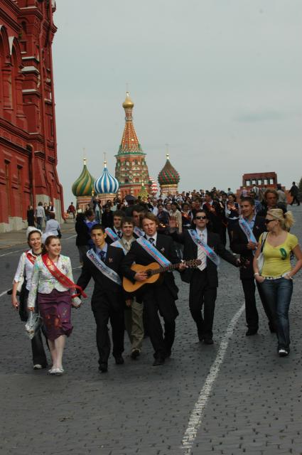 Последний звонок.