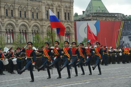 09 мая 2011г. Москва. Красная площадь. Парад, посвященный 66-й годовщине Победы в Великой Отечественной войне.