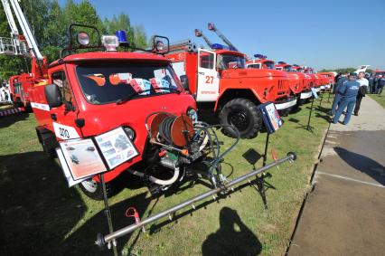 Пожарная техника. Учения МВД и МЧС России в Ногинске.   20 мая 2011 г.