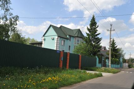 Подмосковье, загородныЙ дом, особняк, недвижимость, частный сектор.  26 мая 2011г.