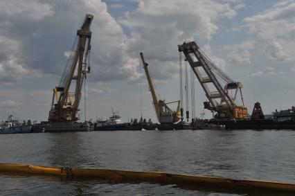 В Куйбышевском водохранилище на Волге затонул теплоход Булгария. Подъем корабля.