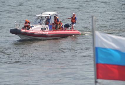 В Куйбышевском водохранилище на Волге затонул теплоход Булгария. Подготовка к подъему. Спасатели.