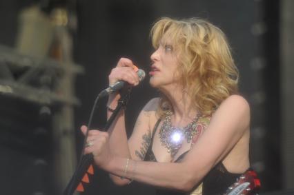 Кортни Лав в Москве, Courtney Love, пикник Афиши, Москва, 23 июля 2011 года.