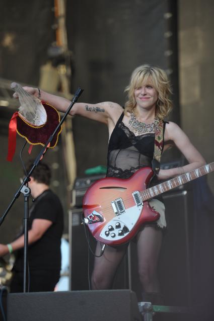 Кортни Лав в Москве, Courtney Love, пикник Афиши, Москва, 23 июля 2011 года.