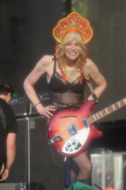 Кортни Лав в Москве, Courtney Love, пикник Афиши, Москва, 23 июля 2011 года.