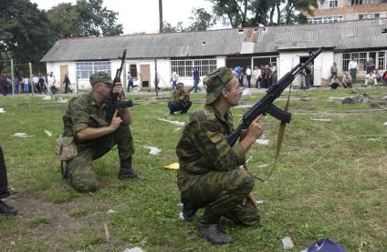 Террористический акт в Беслане. Штурм школы.