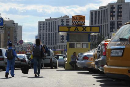 Такси. Москва. 07 августа 2011 года.