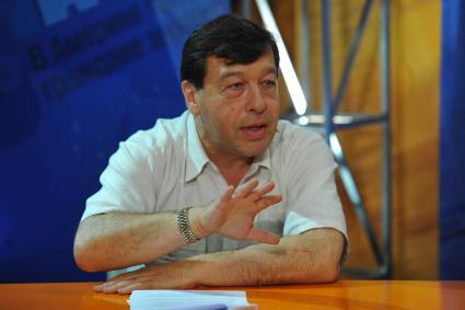 Член правления Института современного развития Евгений Гонтмахер. 1 сентября 2011 года