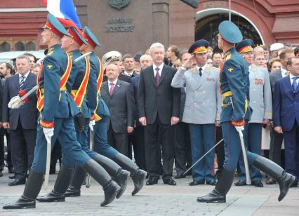 Мэр Москвы Сергей Собянин на Красной площади во время торжественной церемонии, посвященной Дню города. 4 сентября  2011 года.