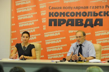 Директор Гидрометцентра России Роман Вильфанд в ИД КП. 18 августа 2011 года.
