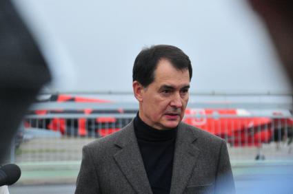 Заместитель министра транспорта РФ Валерий Окулов после пресс-конференции, посвященной крушению самолета Як-42. 8 сентября 2011 года.