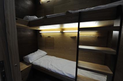 Автономная передвижная капсула SleepBox. 7 сентября 2011 года.