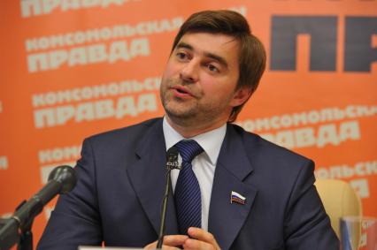Председатель Комитета Государственной Думы Федерального Собрания Российской Федерации по информационной политике, информационным технологиям и связи Железняк Сергей Владимирович в ИД КП. 8 августа 2011 года.