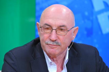 Президент Всемирной Федерации любителей самбо Давид Рудман. 19 сентября 2011 года.