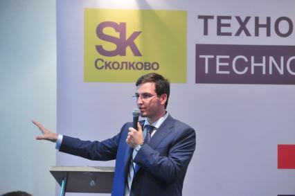 Презентация ТЕХНОПАРКА СКОЛКОВО. На снимке: директор ООО ТЕХНОПАРК СКОЛКОВО Сергей Курилов. 14 сентября 2011 года.