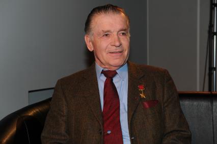 Летчик-космонавт Александр Серебров. 30 сентября 2011 года.
