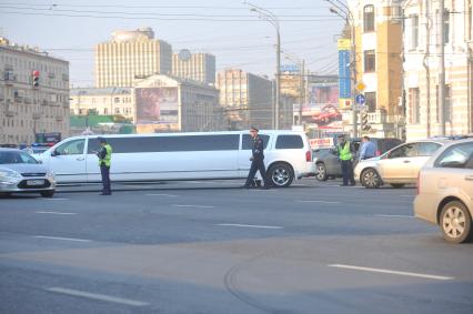 ДТП с участием свадебного лимузина на Садовом кольце. Москва.  08 октября  2011 года.