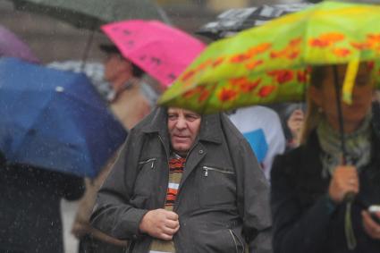 Дождь в городе. Москва. 12 октября 2011 года.